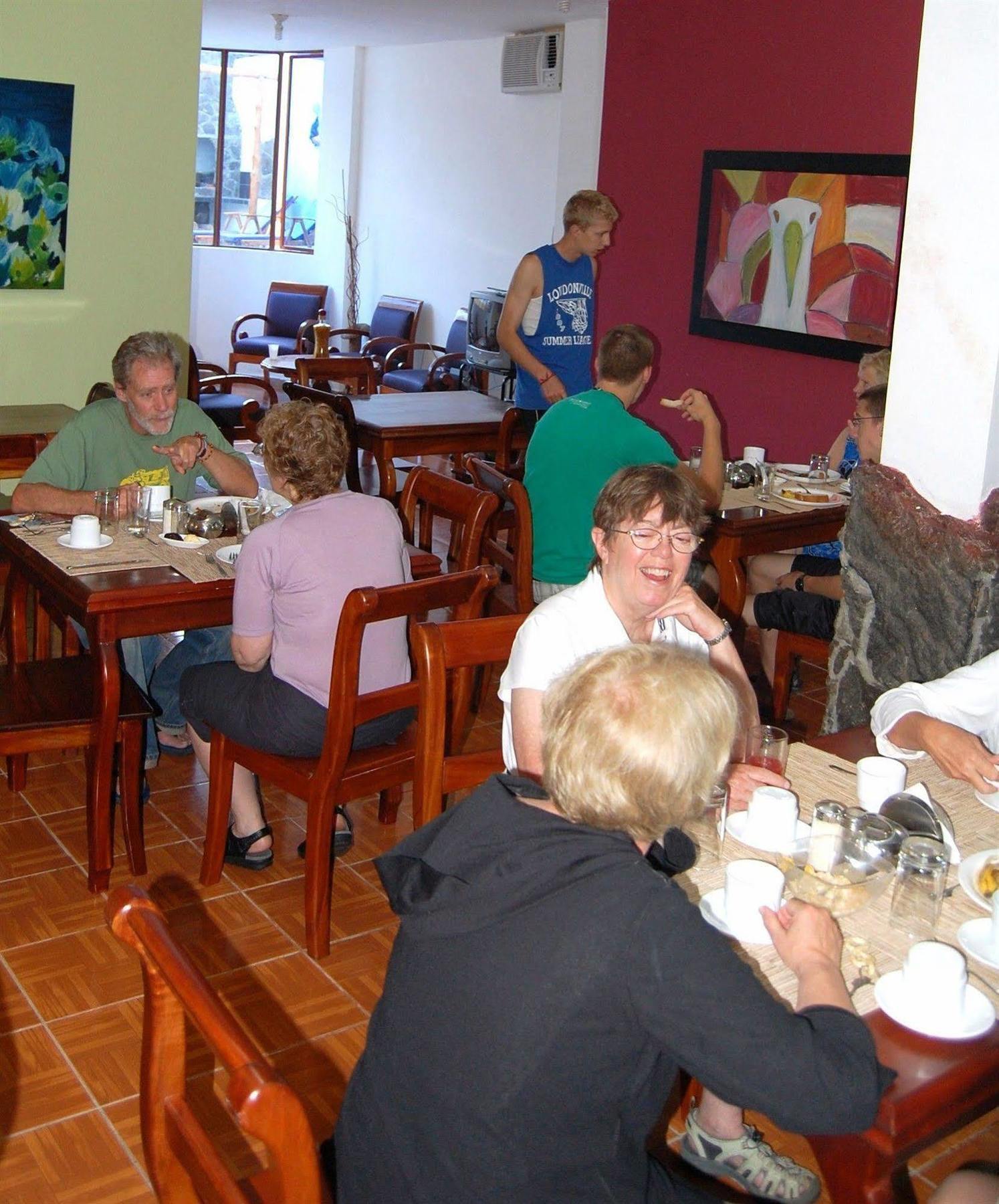 Galapagos Islands Hotel Puerto Ayora  Buitenkant foto